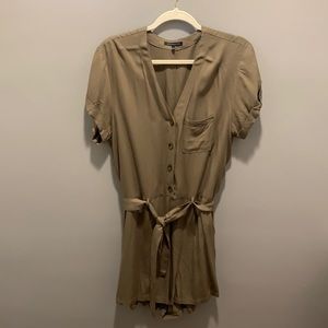Button up Romper NWOT M stacatto